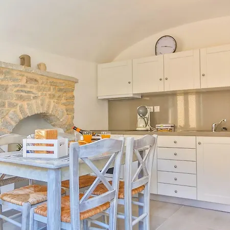 Апартаменты Annika Deluxe