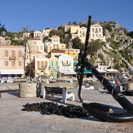 Annika Deluxe Apartment Symi